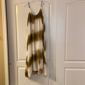 Beautiful NWT maxi dress!